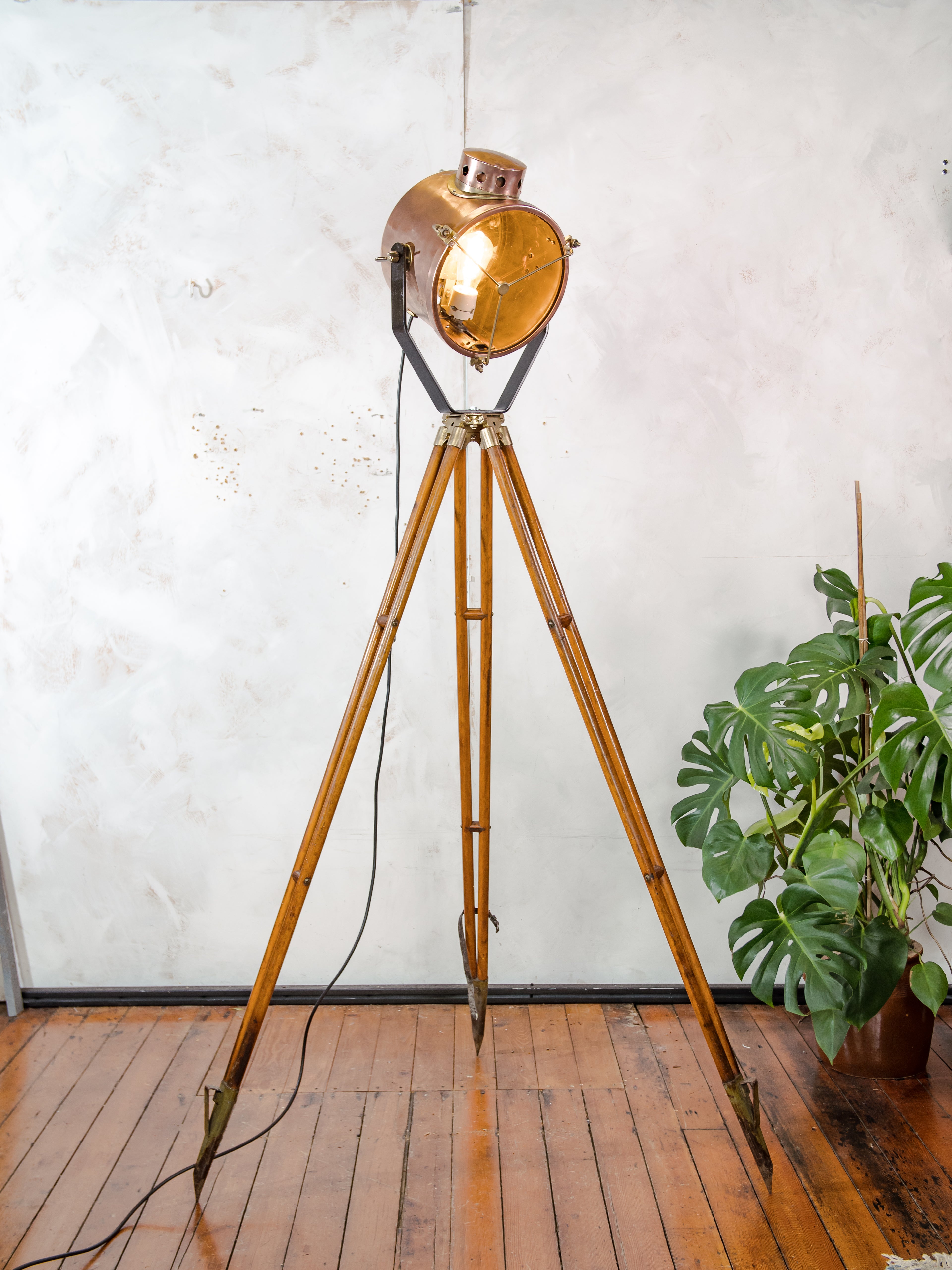 Antique Francis Bolton Searchlight 1930s, Copper and Brass Spotlight on Classic wooden Tripod,Ship lamp Nautical home decor