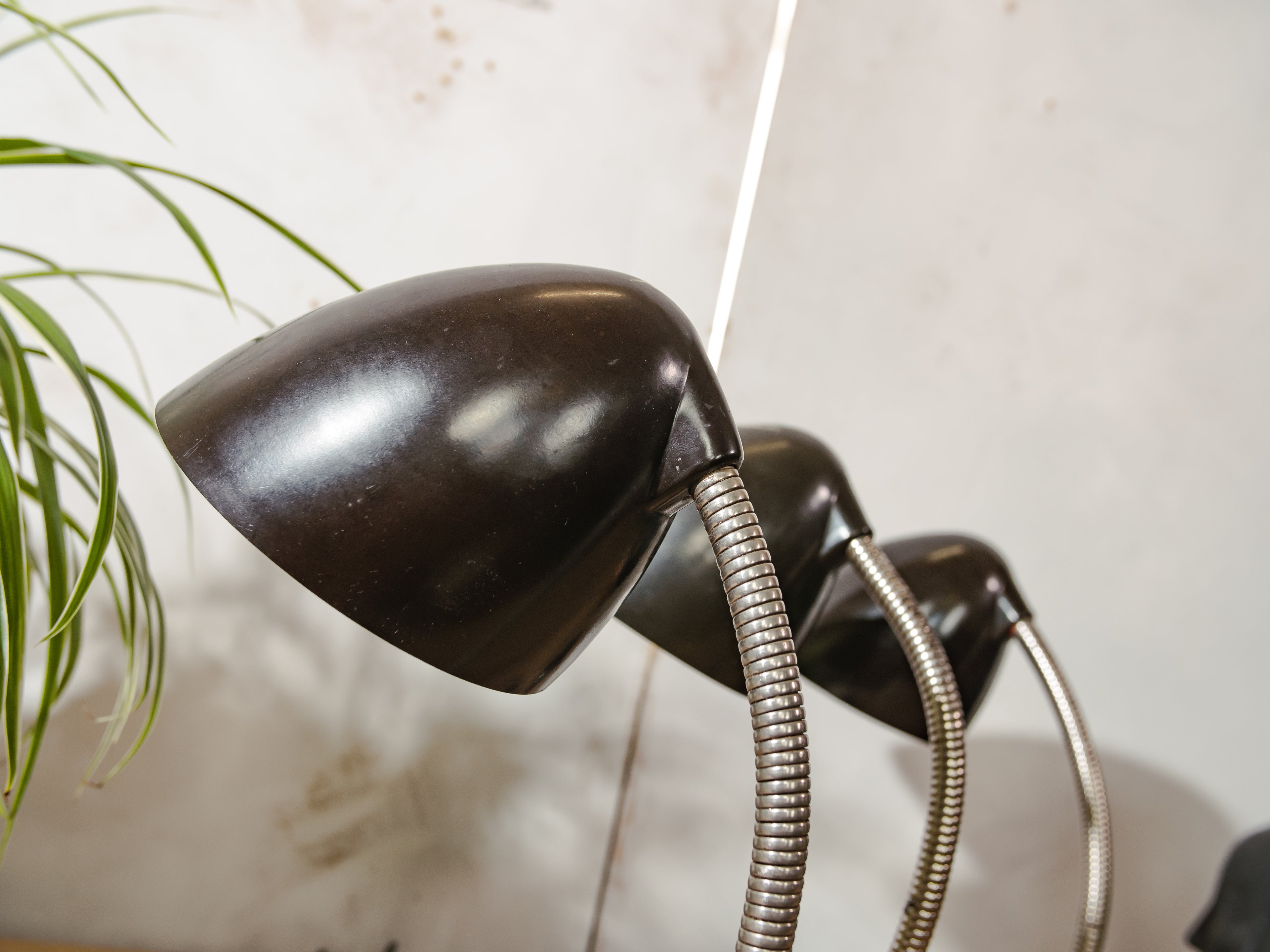 Vintage Eric Kirkman Cole Bakelite Lamp, Model 11105, 1950s Bauhaus Desk Light, Adjustable Gooseneck Table designer Lighting