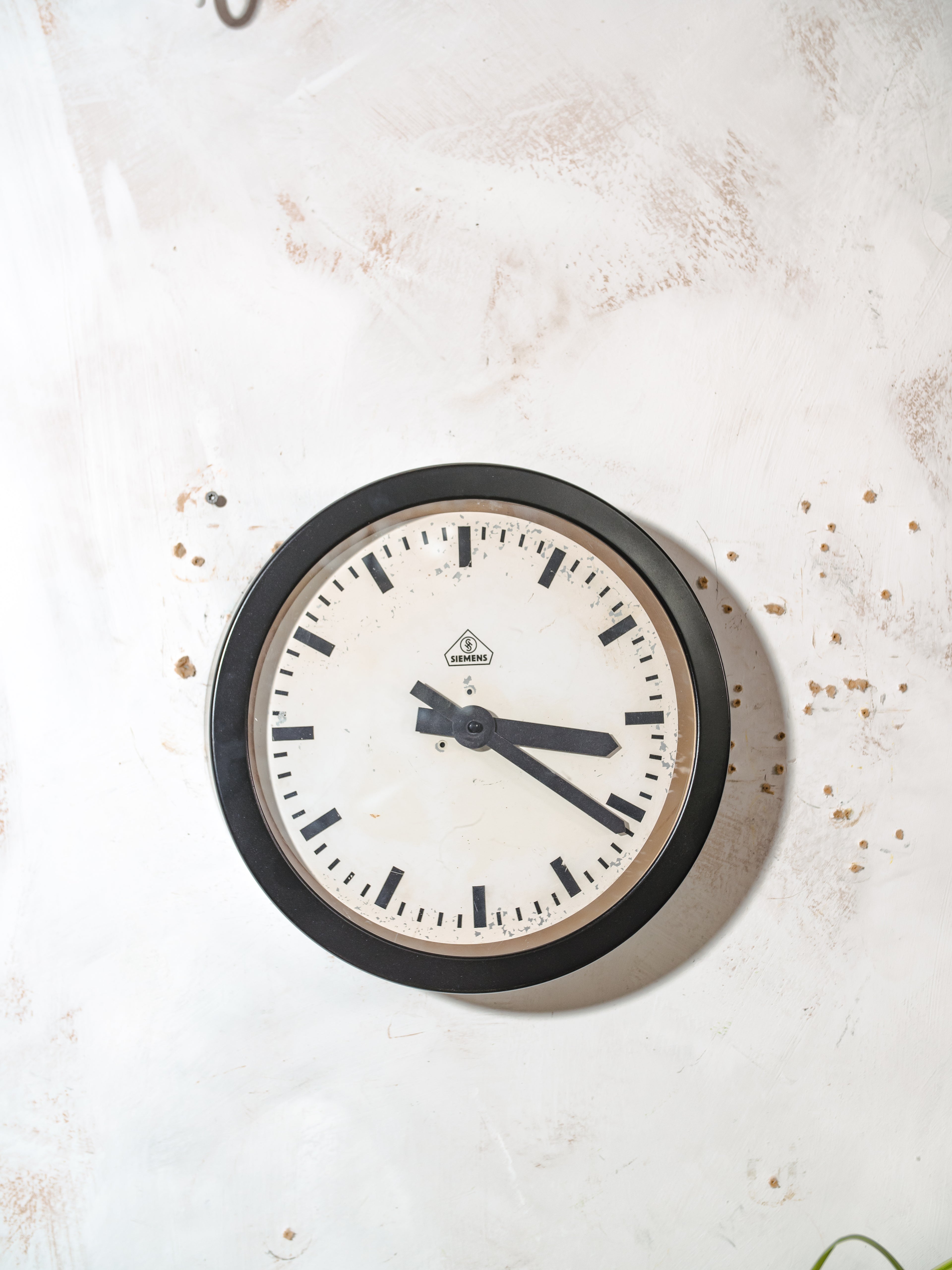 1930s Small Station Clock by Siemens, Ø30 CM, Satin Black Industrial Factory Clock, Converted to Quartz mechanism