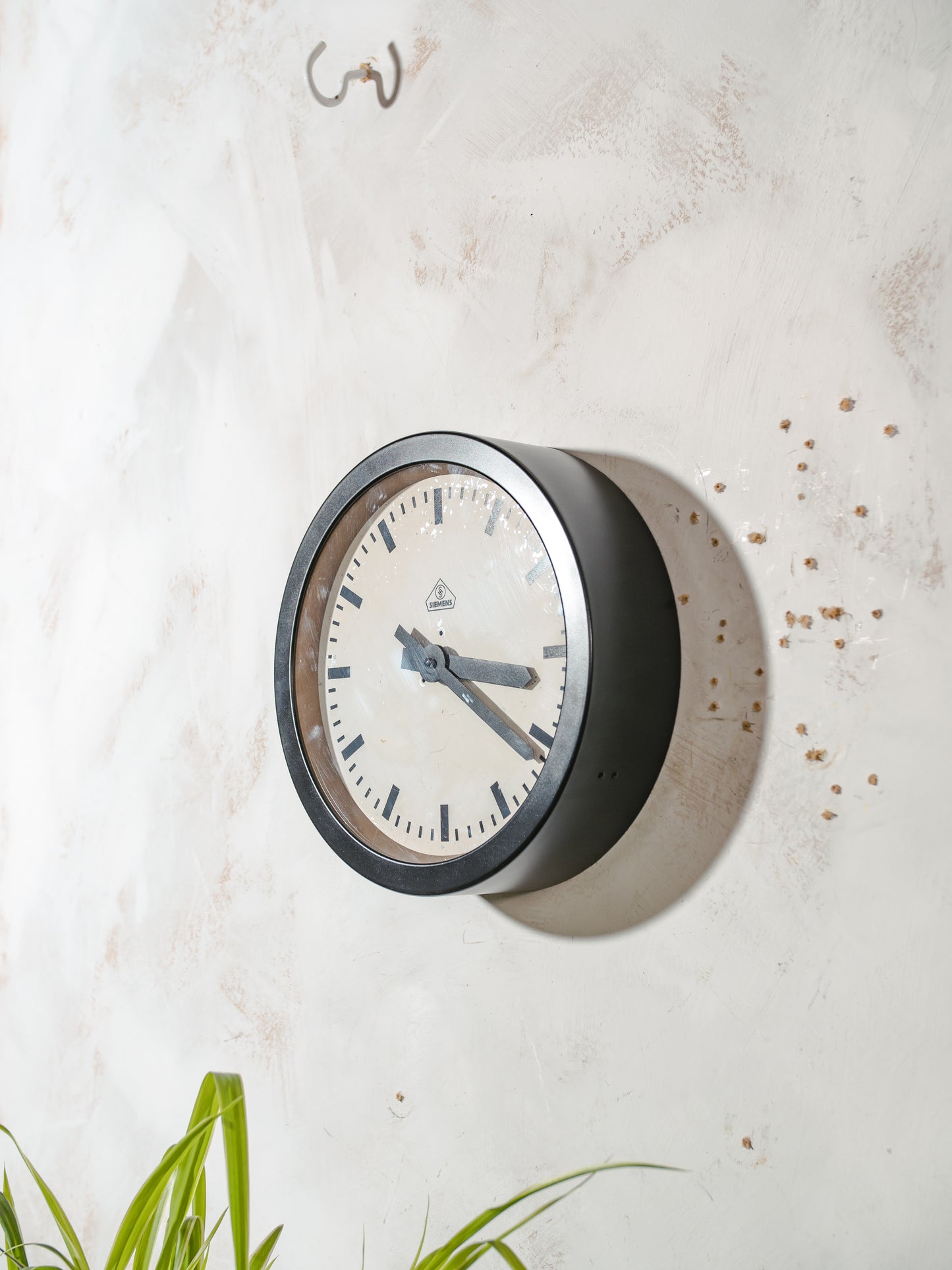 1930s Small Station Clock by Siemens, Ø30 CM, Satin Black Industrial Factory Clock, Converted to Quartz mechanism