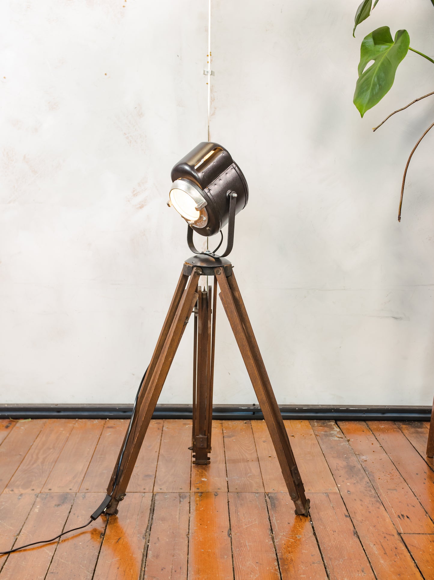 Vintage 1950s French A.E. Cremer Baby spot Theater Lamp on Antique Wooden Tripod, Industrial Spotlight FloorLamp for Loft or Home Decor