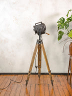 A.E. Cremer Paris Industrial Theater Floor lamp, Black 1950s Film Projector on Wooden Survey Tripod, Loft lighting, French Antique Spotlight