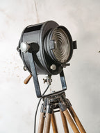 A.E. Cremer Paris Industrial Theater Floor lamp, Black 1950s Film Projector on Wooden Survey Tripod, Loft lighting, French Antique Spotlight
