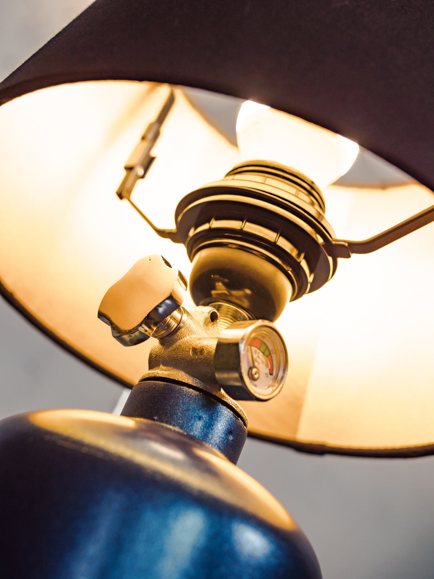 NOS Nitrous Oxide Bottle Metal Desk Lamp, Street Racing inspired Upcycled Car Tuning Light, Automotive Enthusiast Gift, Mancave decor