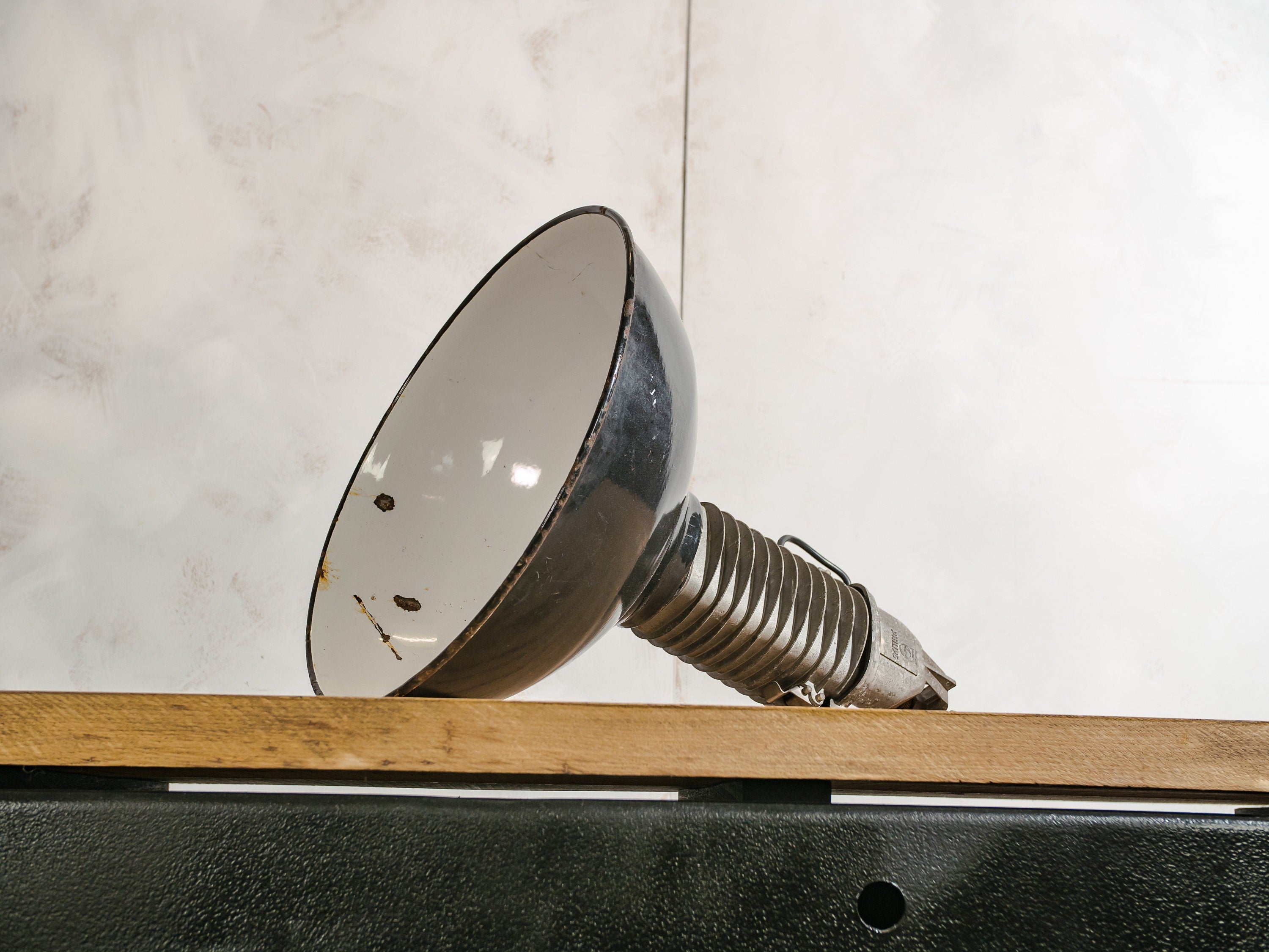 Industrial Factory Pendant lamp with Patina, Philips Hanging lamp workshop enamel 1950s