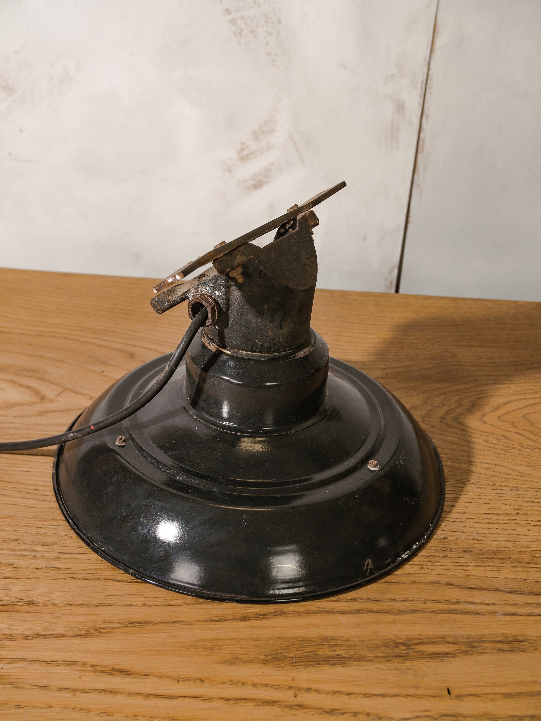 Enamel Vintage Wall lamp, French Industrial fixture, Retro Workshop lighting, Rustic Factory lamp