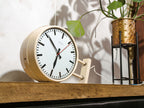 Retro dubbelzijdige schoolklok van Van Doorn uit de jaren 70, beige wand- of plafondklok, uniek cadeau voor een leraar en directeur
