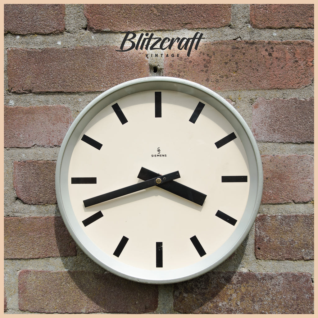 Siemens Slave Clock, Fabrieksstijl Tijdstuk, 1970 Interieur Muurdecoratie, Geschenk Nieuw Huis Housewarming