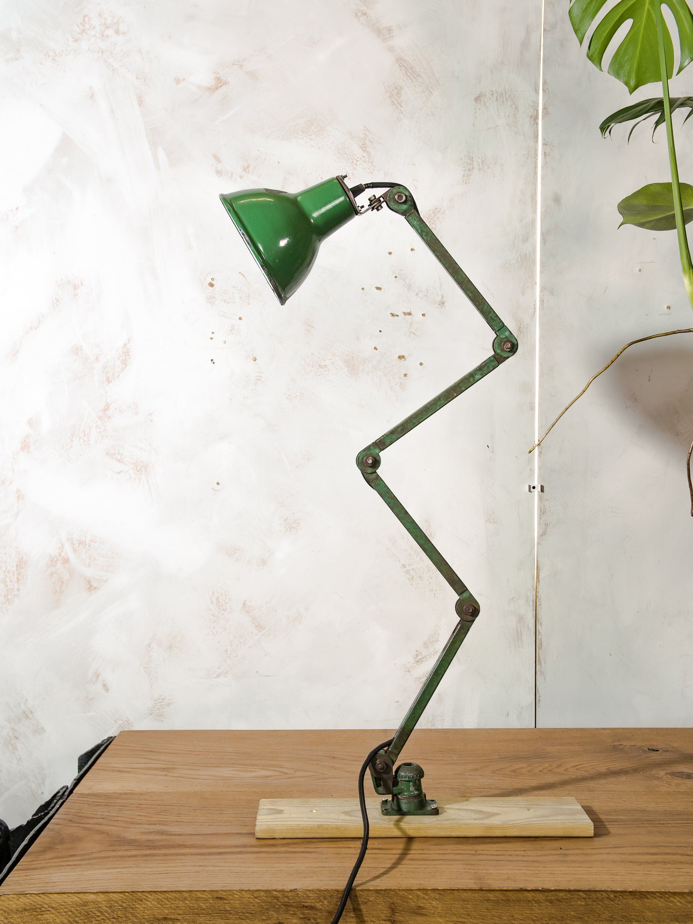 Vintage industrial 4 arm Work lamp by EDL, Rustic Green 1950s Machinist Lamp with original labels, Workshop Desk lamp, Enamel Lamp shade