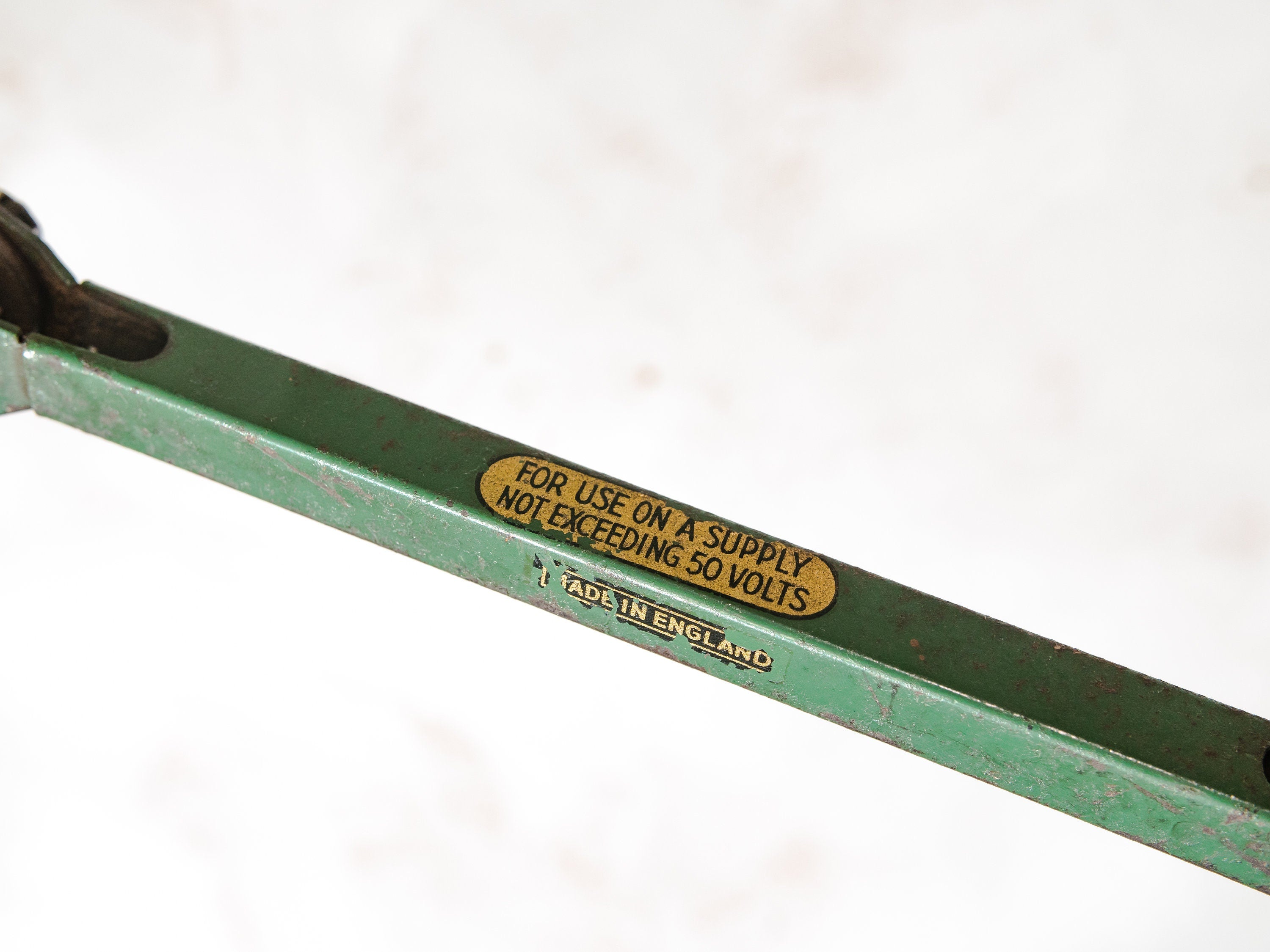 Vintage industrial 4 arm Work lamp by EDL, Rustic Green 1950s Machinist Lamp with original labels, Workshop Desk lamp, Enamel Lamp shade