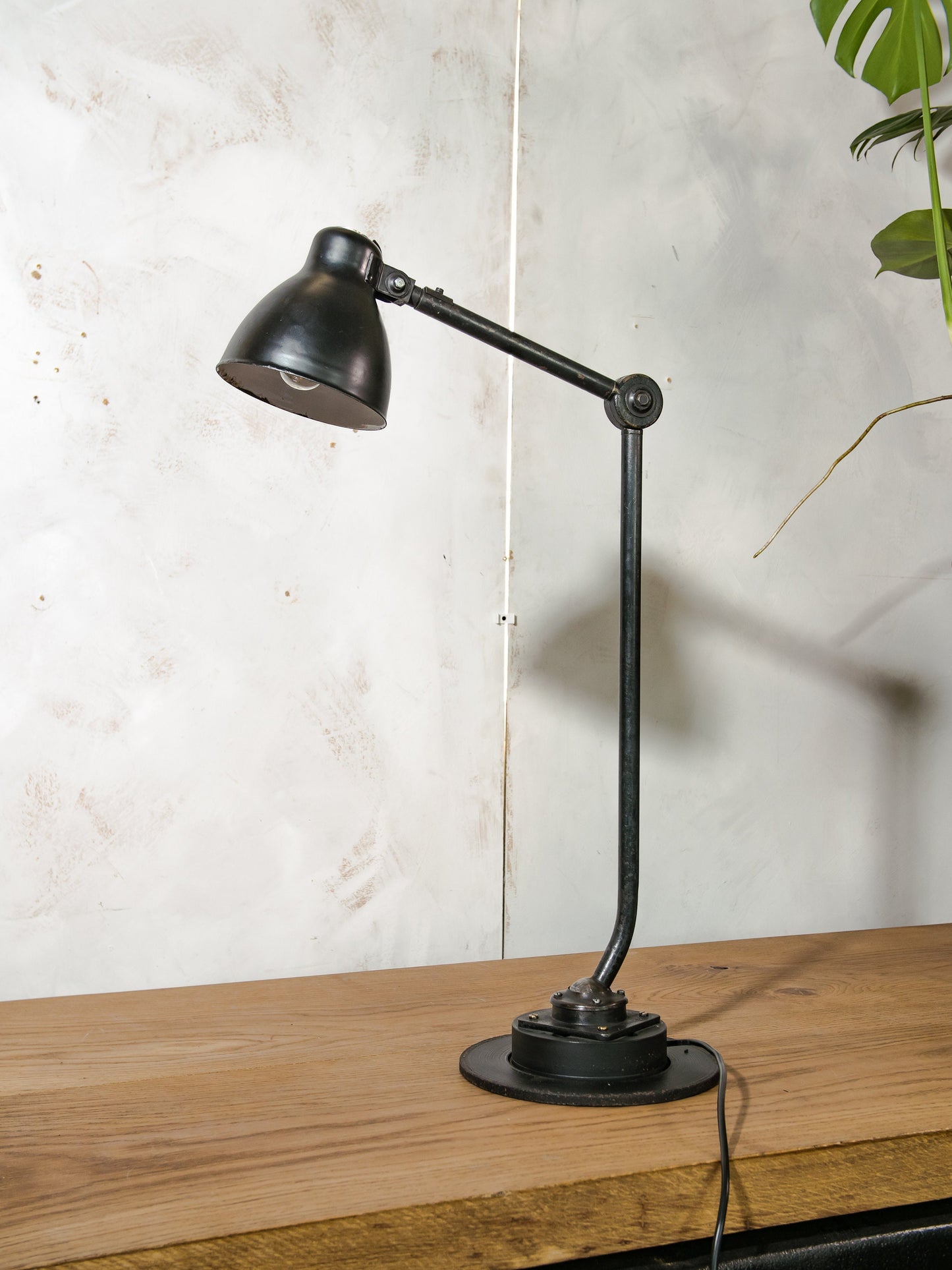 Black 1940s Philips Table Machine Lamp on Disc Brake, Bauhaus Machinery light from Factory, Desk lamp Vintage Collectors item Lighting