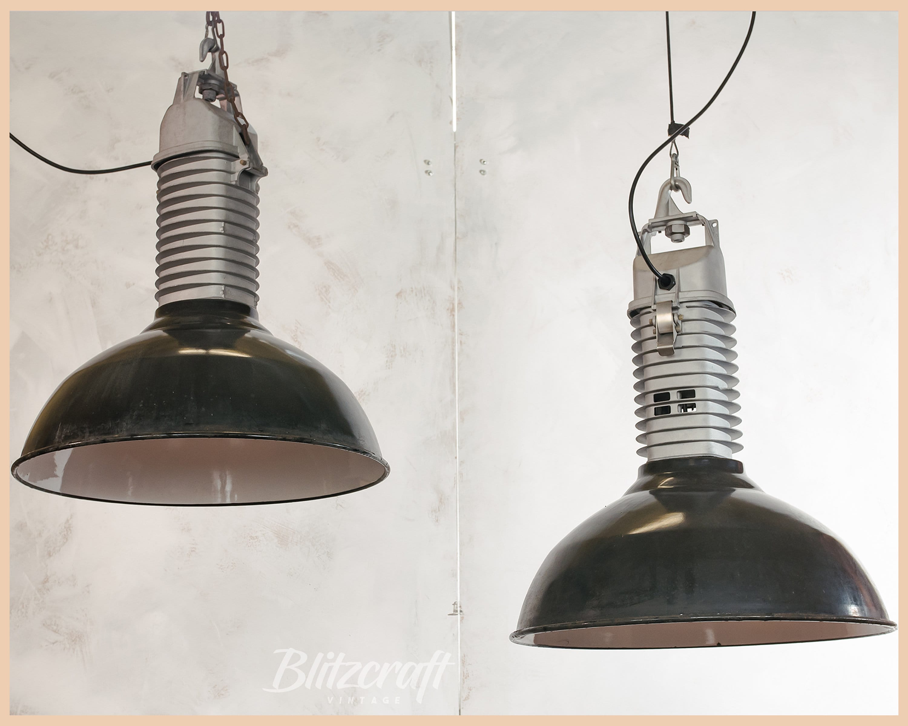 Industriële zwarte emaille hanglamp jaren 50, vintage Philips HDK 250, XXL fabriekslamp, keuken hangende schuurlamp